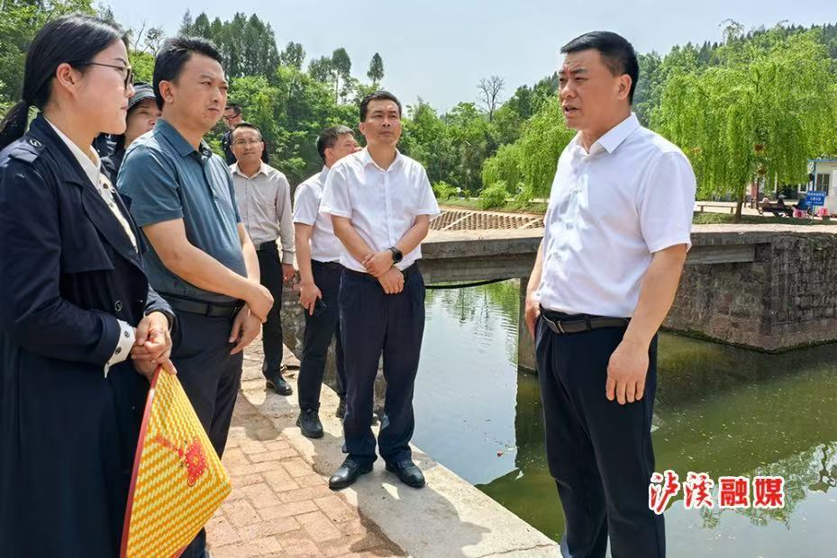 彭武学 符家波调研重点旅游交通路域环境整治工作